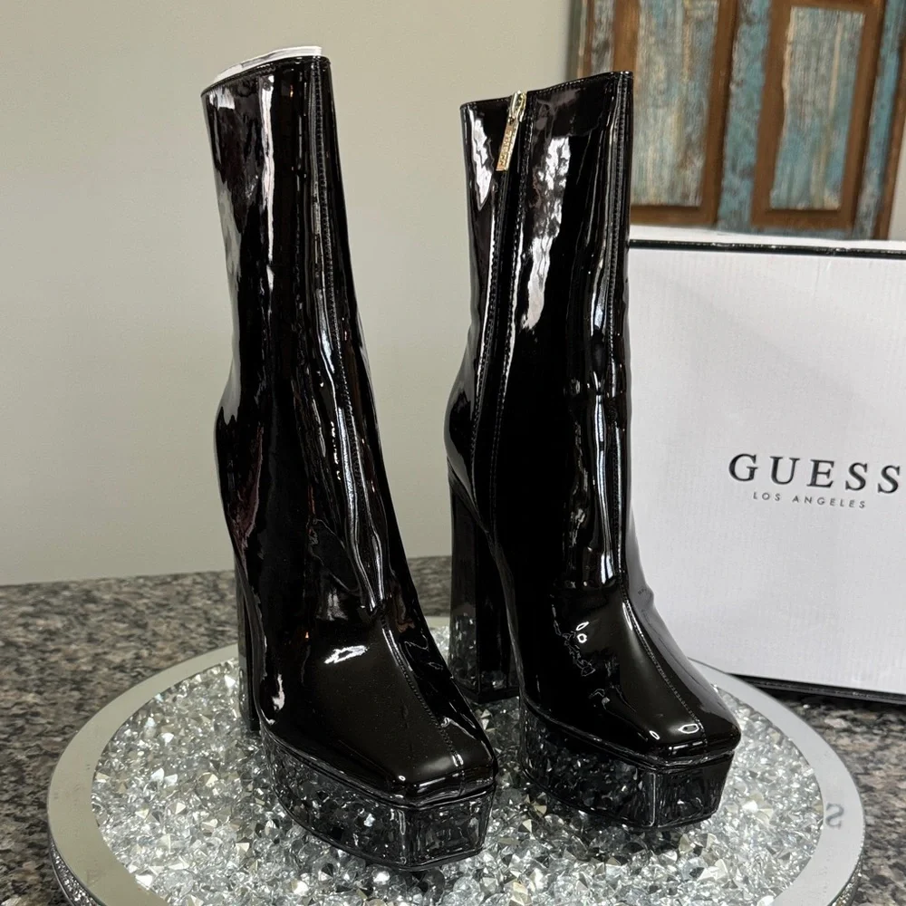 GUESS Black Patent Platform Ankle Boots NEW - Picture 4 of 17